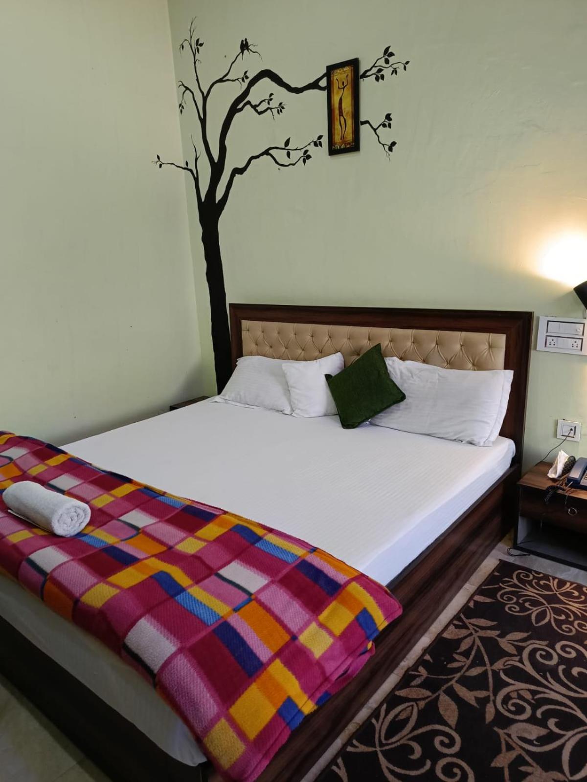 Joshi Holiday Home Stay Lansdowne Exteriér fotografie