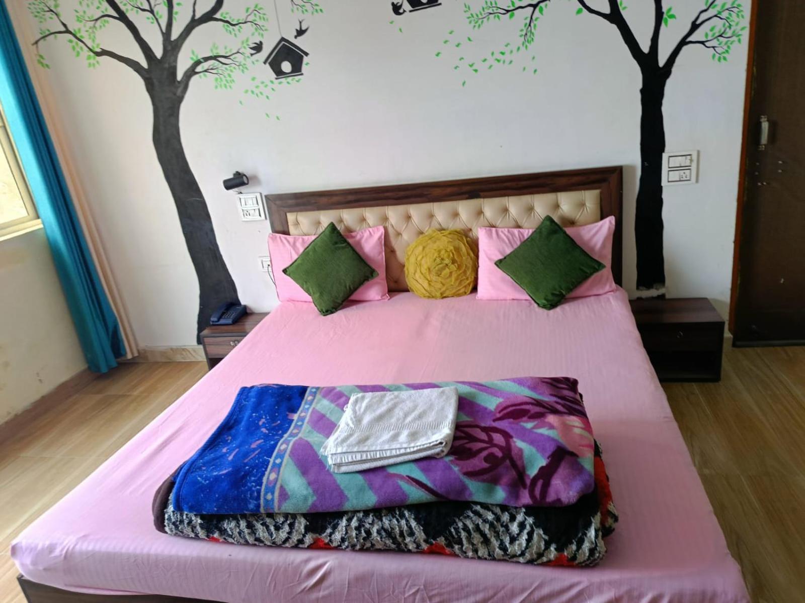 Joshi Holiday Home Stay Lansdowne Exteriér fotografie